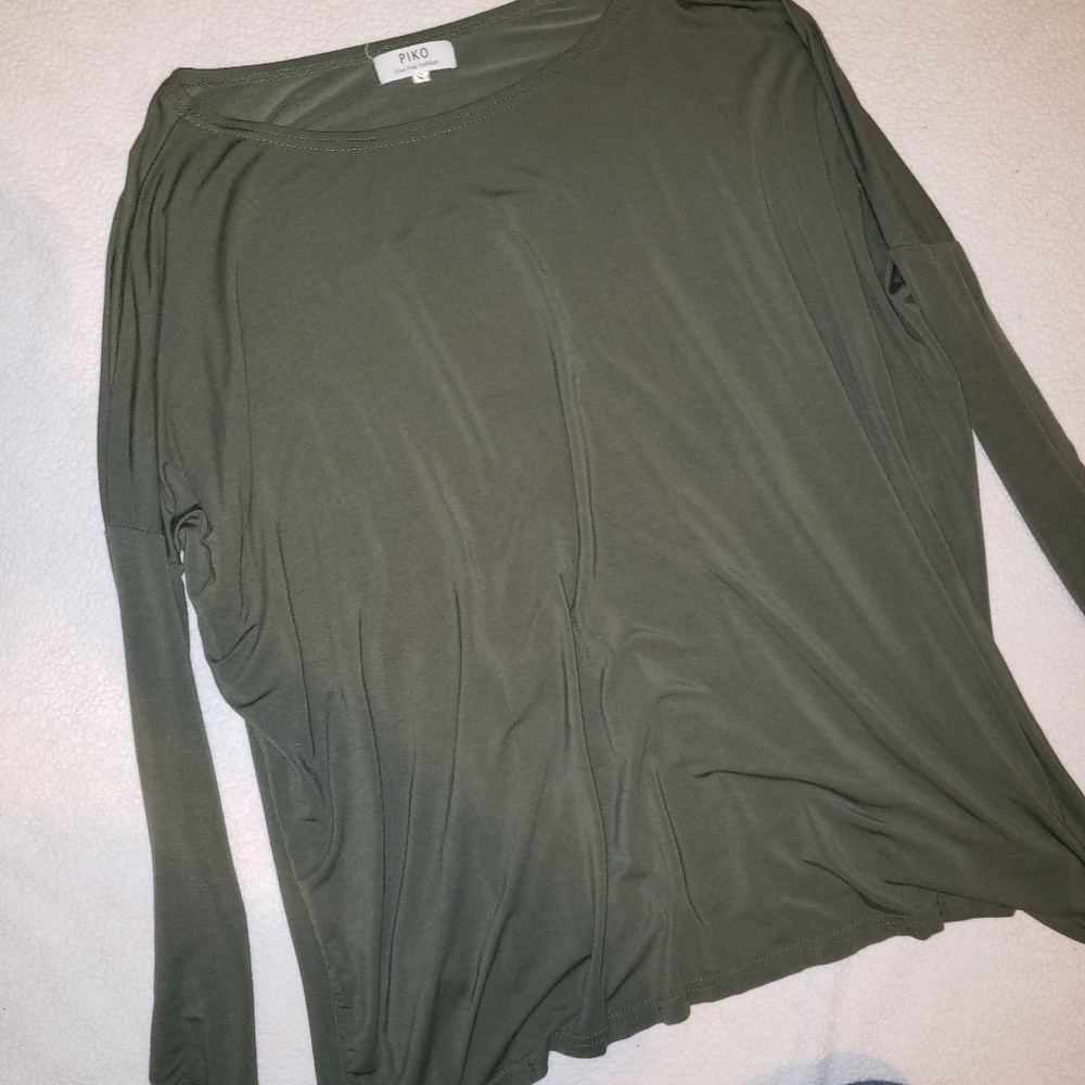 Piko off the shoulder top